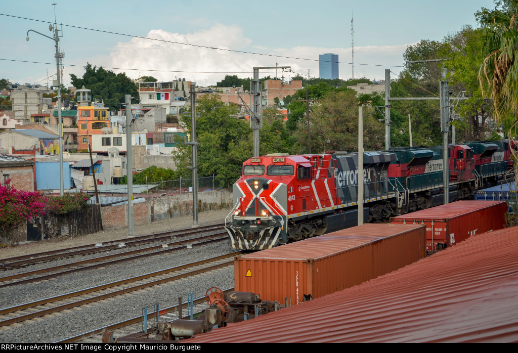 FXE ES44AC Locomotive with new Grupo Mexico paint scheme